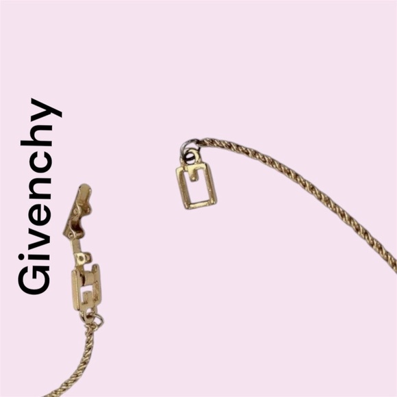 SOLD. Givenchy vintage flower basket charm choker necklace. Make an offer. - Picture 8 of 8